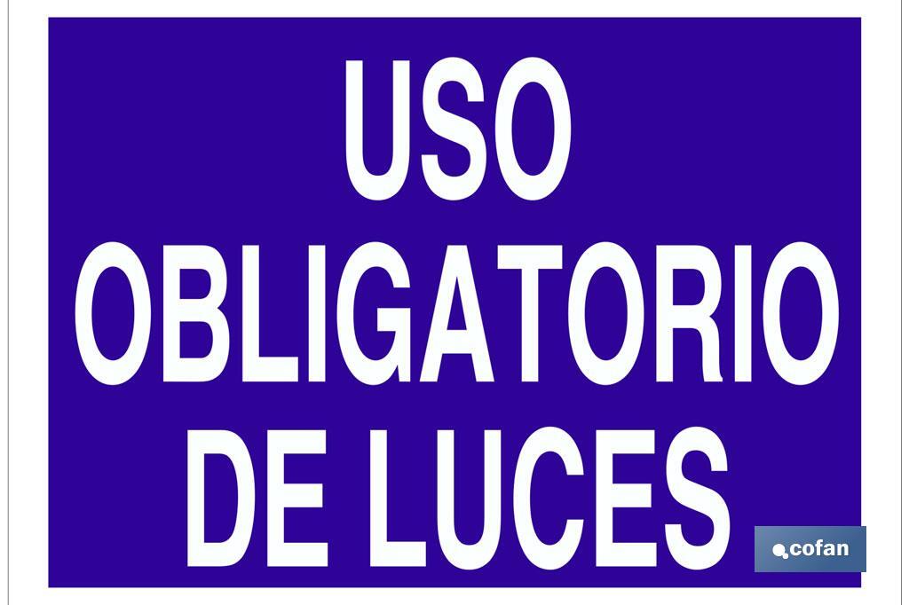 Uso obrigatório de luzes - Cofan