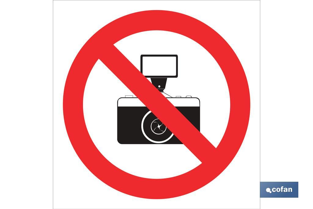 Prohibido hacer fotos - Cofan