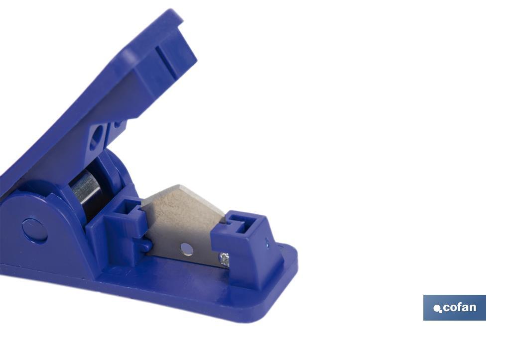 Plastic tube cutter - Cofan