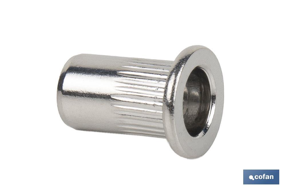 Tuercas remachables ranuradas de cabeza ancha A-2 | Amplia variedad de métricas - Cofan