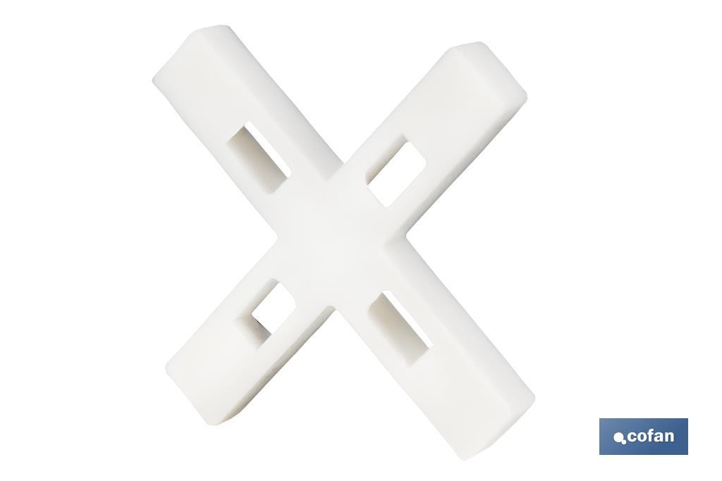Highly resistant cross-shaped tile spacers for tiling projects | Available in different sizes and packaging - Cofan