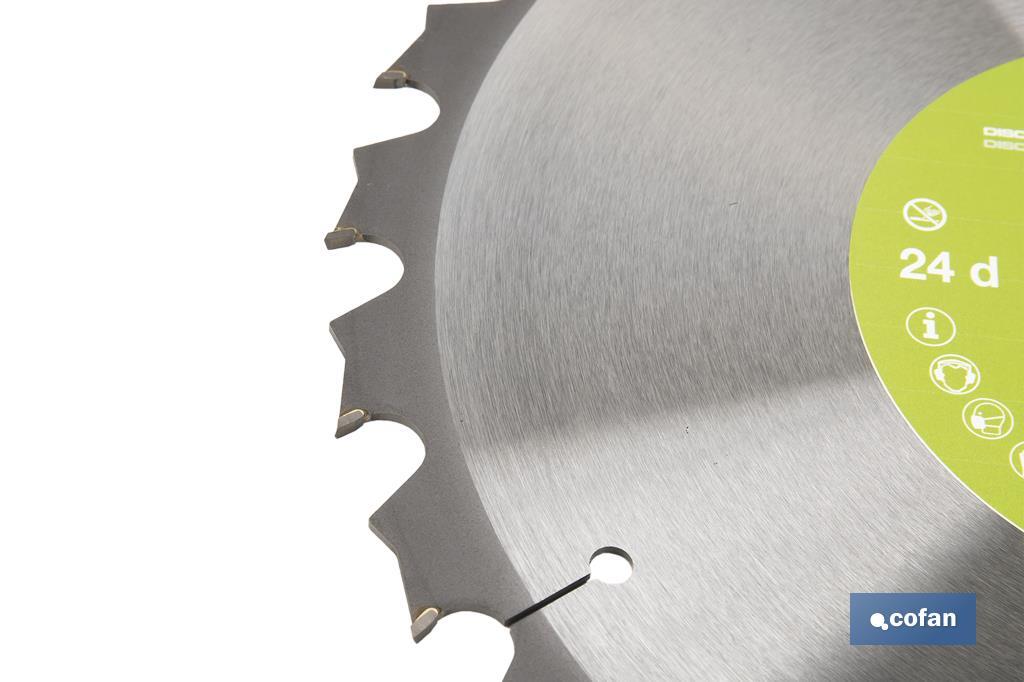 Mitre saw blade | Suitable for cutting wood and metal | Available in different teeth: 24, 28 and 32 | Available in different sizes - Cofan