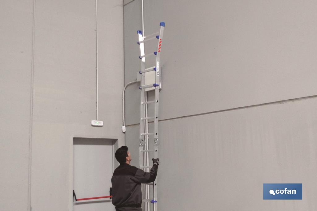 Multi-position Plus ladder | Aluminium | Available with different sizes and rungs | EN 131 Standard | Weight: 150 kilograms - Cofan