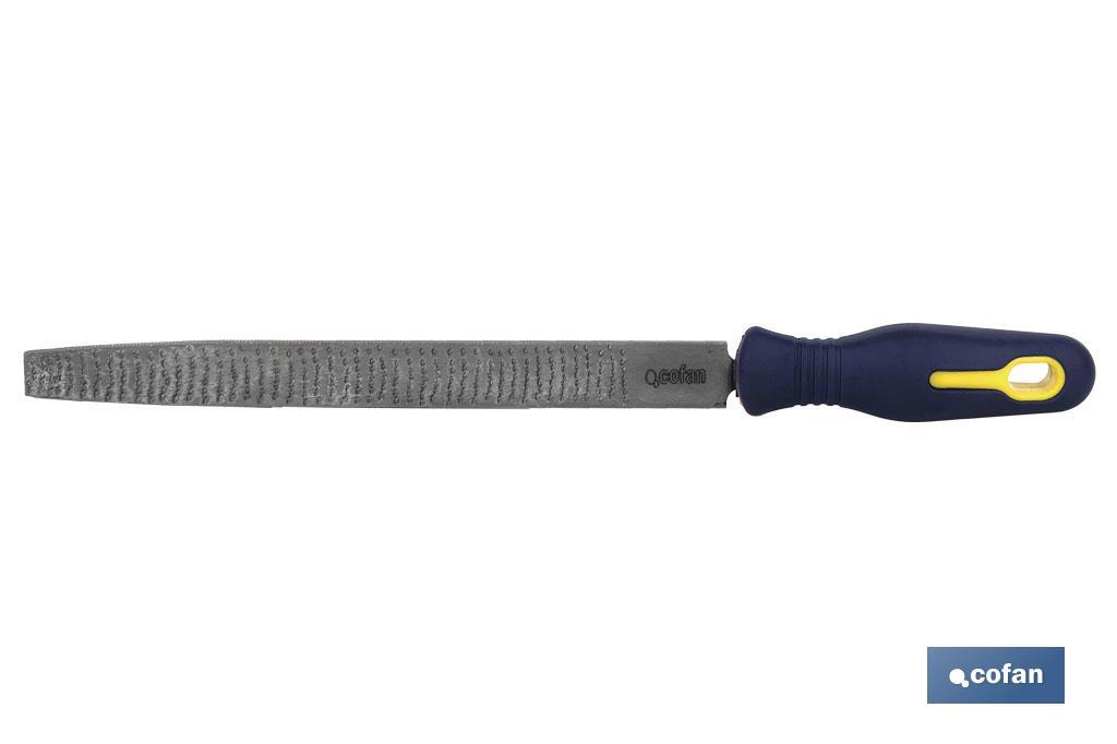 Flat parallel rasp | Replaceable and ergonomic handle | Available in two sizes - Cofan