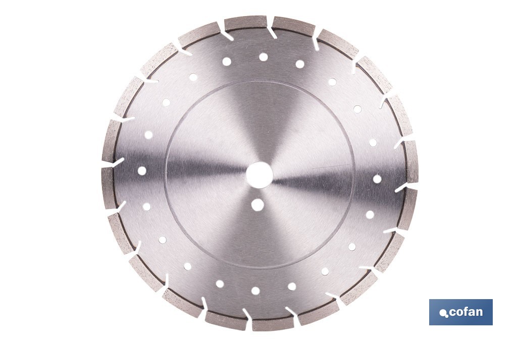 Diamond disc for old concrete and asphalt - Cofan