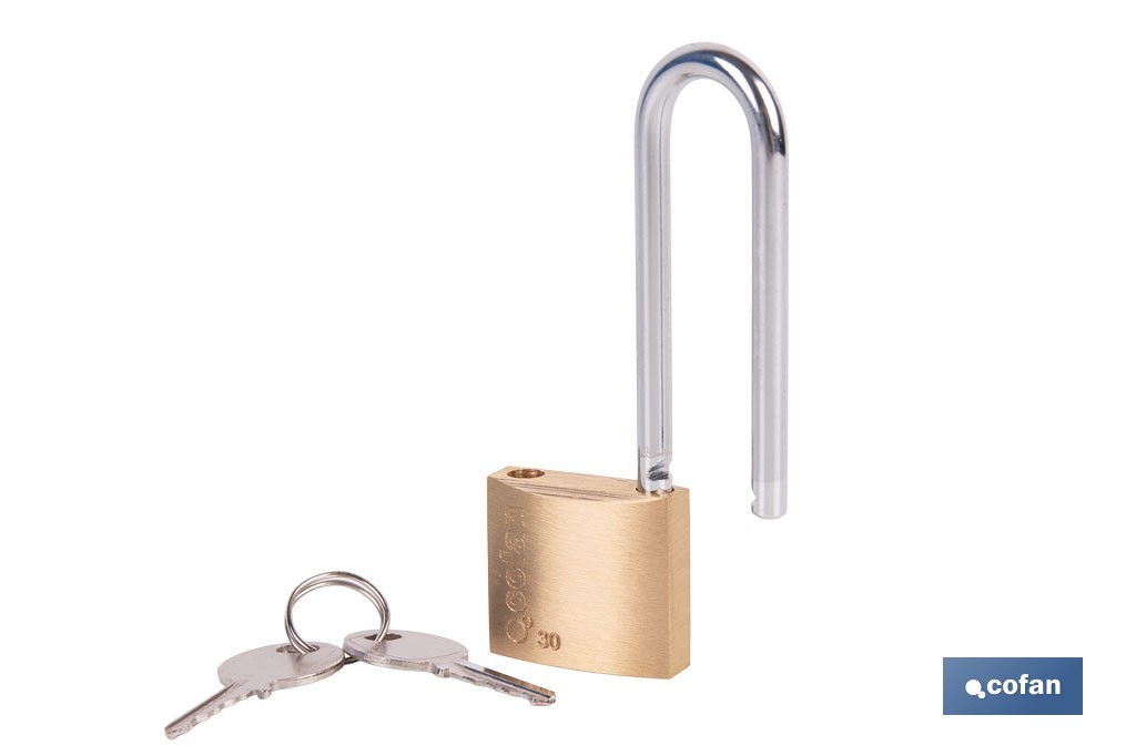 Candado de Latón Arco Largo Quality Plus - Cofan