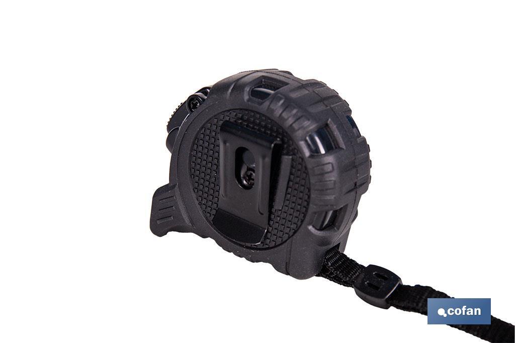 Flexómetro de hoja negra con impresión a doble cara | Carcasa de ABS | Funda antichoque | Botón de bloqueo automático | Disponible con cinta de 3, 5 y 8 metros de longitud - Cofan