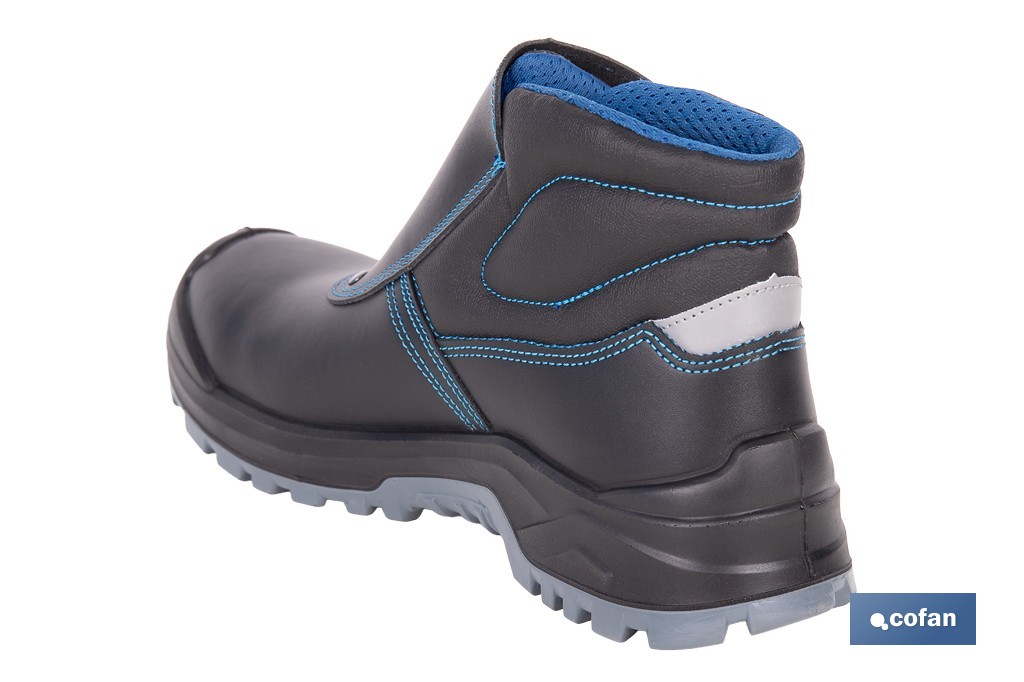 Bota de seguridad Urian Pro con cierre de velcro | Puntera de composite, resistencia al agua | Disponible desde la talla 36 hasta la 47 - Cofan