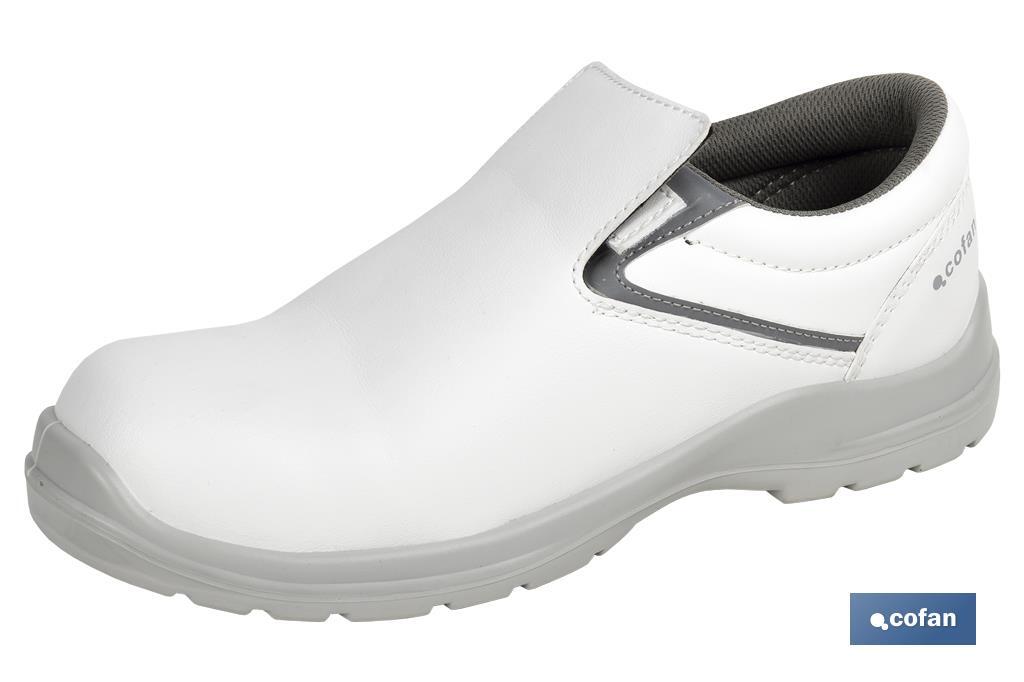 Mocassim de Segurança S2 SRC | Tamanhos desde o 35 até ao 47 em cor branco | Sapato de trabalho Modelo White Fox - Cofan