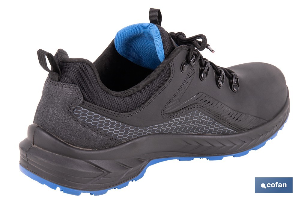 Zapato de seguridad deportivo Gante S3L FO SR ESD | Puntera de composite y plantilla antiperforación | Suela antideslizante | Disponible desde la talla 37 hasta la 47 - Cofan
