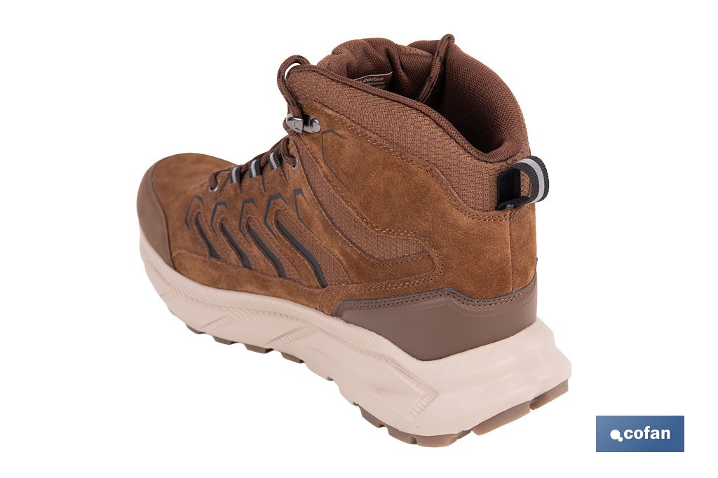 Bota de trekking impermeable modelo Sardinero | Piel de serraje con suela de Phylon y TPR | Disponible desde la talla 39 hasta la 46 - Cofan
