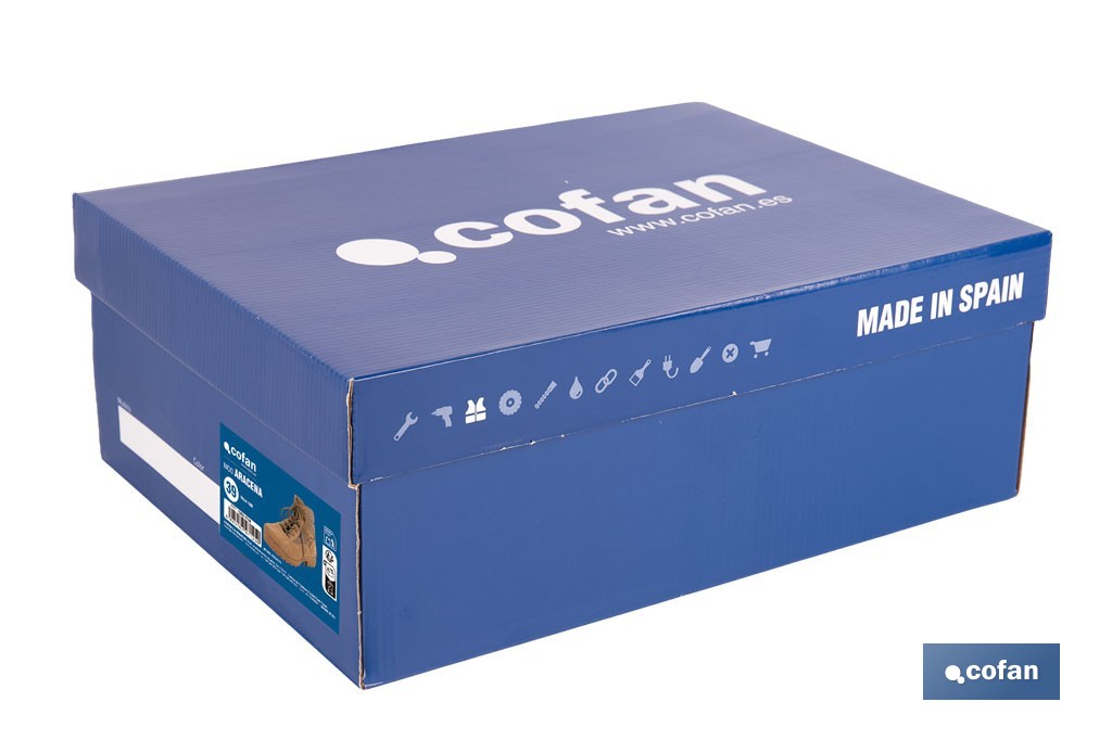 Bota de trekking Aracena con suela antideslizante de caucho | Serraje natural y cierre por cordones | Adecuada para senderismo y media montaña | Disponible desde la talla 38 hasta la 46 - Cofan