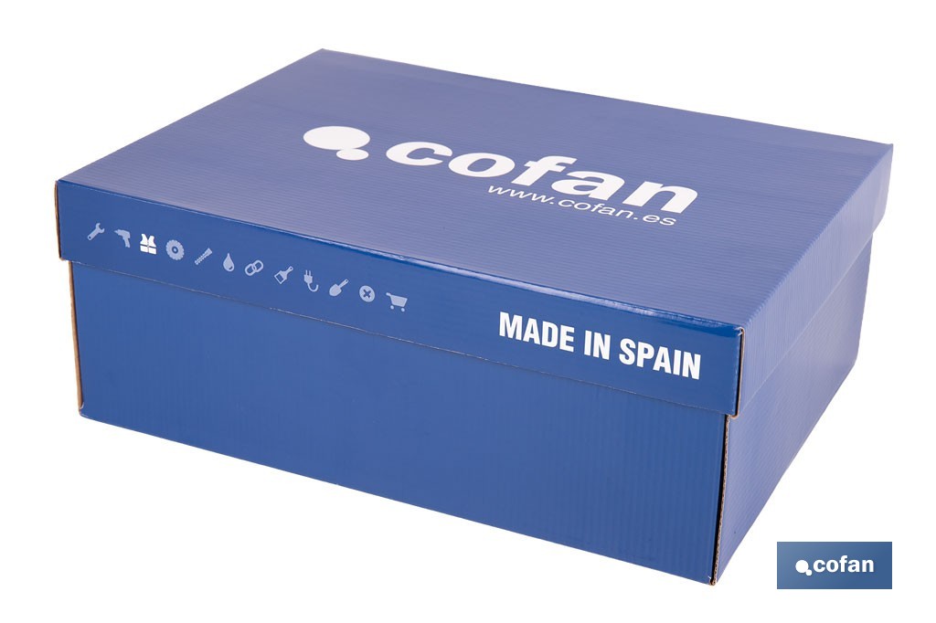 Bota de trekking Aracena con suela antideslizante de caucho | Serraje natural y cierre por cordones | Adecuada para senderismo y media montaña | Disponible desde la talla 38 hasta la 46 - Cofan