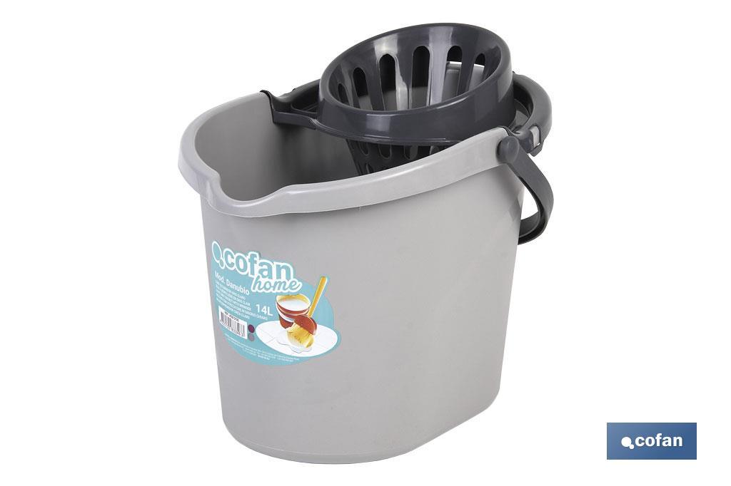 Bucket + Wringer | Grey | Ergonomic plastic handle - Cofan