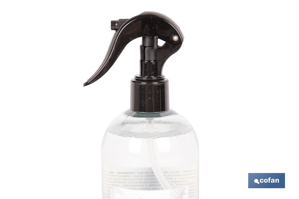 Ambientador textil | Ambientador en spray | Aroma a brisa - Cofan