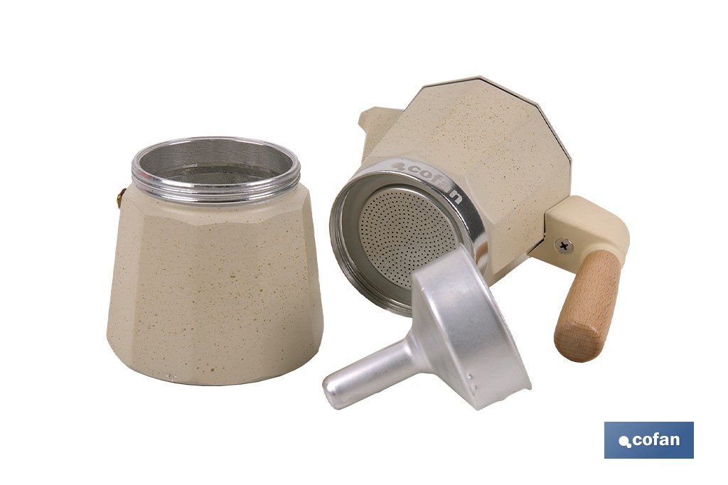 Cafetera italiana inducción | Capacidad: 6 tazas | Cuerpo de aluminio | Mangos de madera | Apta para todo tipo de fuegos | Disponible en diferentes colores - Cofan