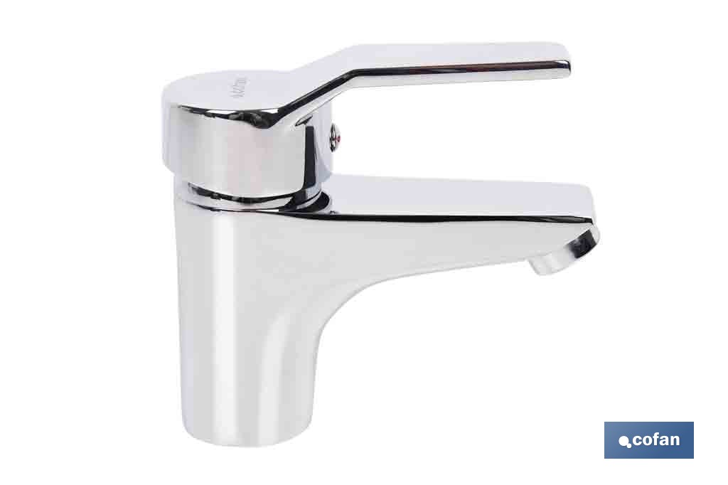 Grifo monomando para lavabo con acabado cromado | Incluye soporte de fijación, latiguillos flexibles y cartucho cerámico de 40 mm - Cofan