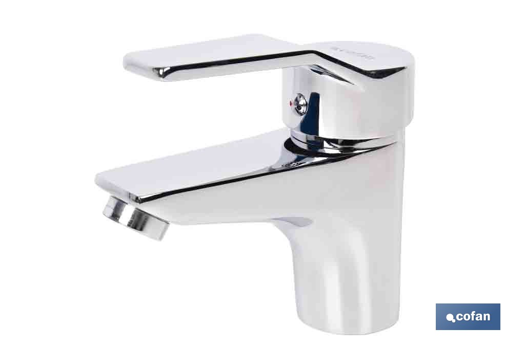 Grifo monomando para lavabo con acabado cromado | Incluye soporte de fijación, latiguillos flexibles y cartucho cerámico de 40 mm - Cofan