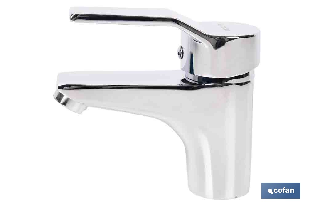 Grifo monomando para lavabo con acabado cromado | Incluye soporte de fijación, latiguillos flexibles y cartucho cerámico de 40 mm - Cofan