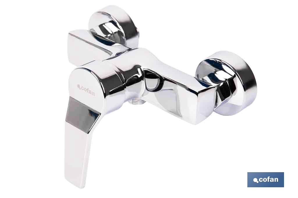 Grifo monomando para bañera con acabado cromado | Incluye excéntricas, embellecedores y cartucho cerámico de 40 mm - Cofan