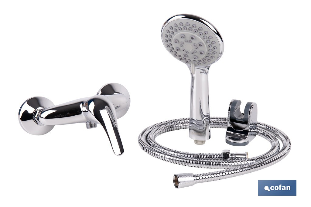 Set de grifo monomando para ducha con acabado cromado, con soporte, flexo mango de ducha, latiguillos y cartucho cerámico de 40 mm | Gama Ölfus - Cofan