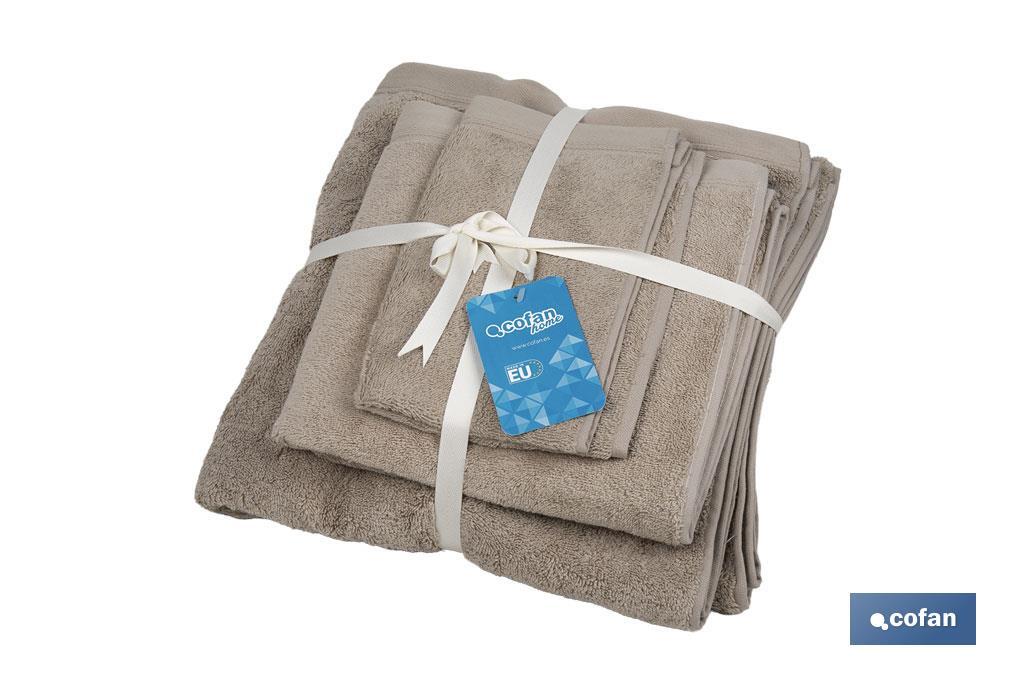 Juego de 3 toallas en color beige con 580 gr/m2 | Gama Abisinia | Set de toallas 100% algodón - Cofan