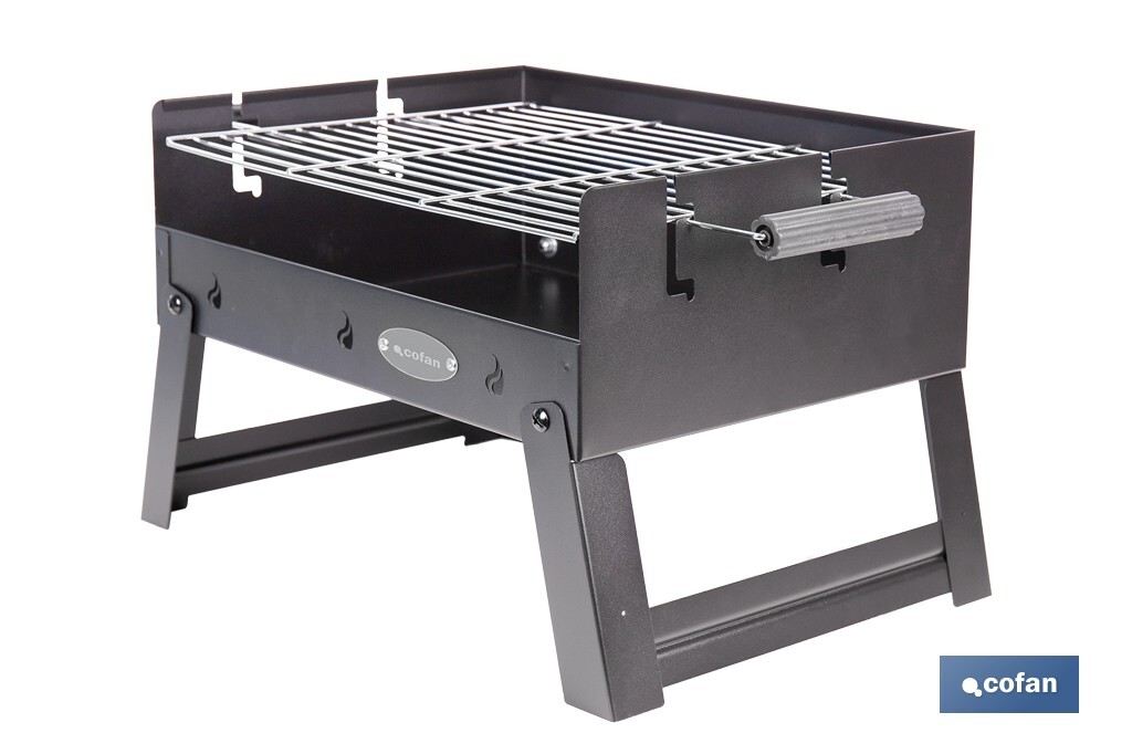 Barbacoa de carbón portátil plegable | Con parrilla cromada | Asas laterales | Compacta y fácil de transportar | Medidas: 45,5 x 34,5 x 31,5 cm - Cofan