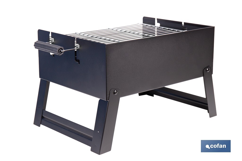 Barbacoa de carbón portátil plegable | Con parrilla cromada | Asas laterales | Compacta y fácil de transportar | Medidas: 45,5 x 34,5 x 31,5 cm - Cofan