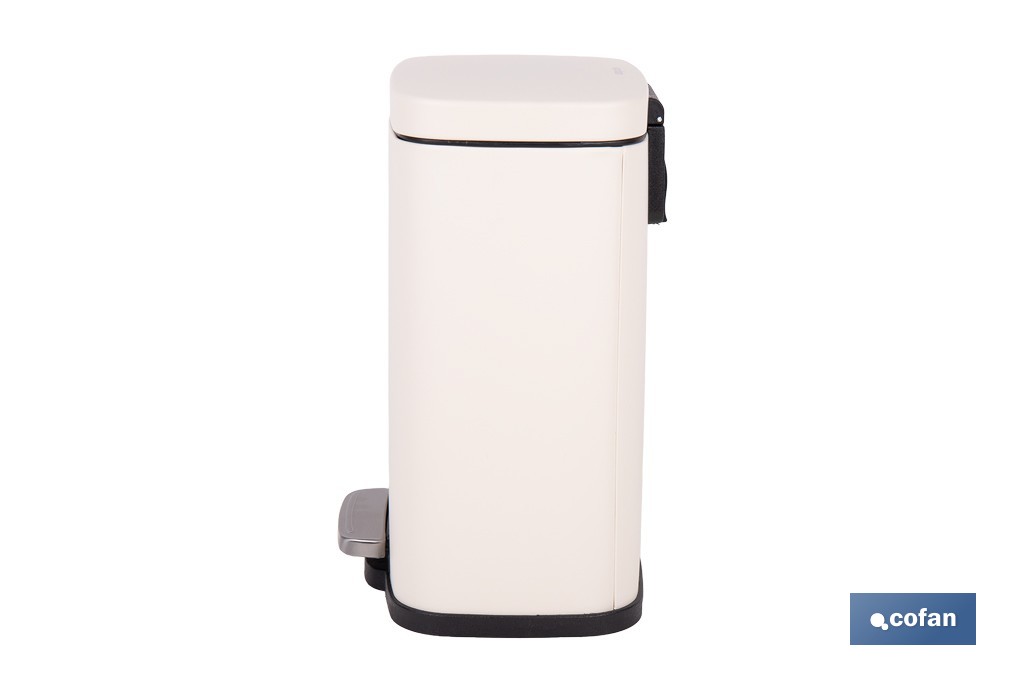 Cubo de basura beige con pedal y cubo interior | Papelera metálica para baño y cocina con cierre suave | Recubrimiento antihuellas | Disponible en diferentes capacidades - Cofan