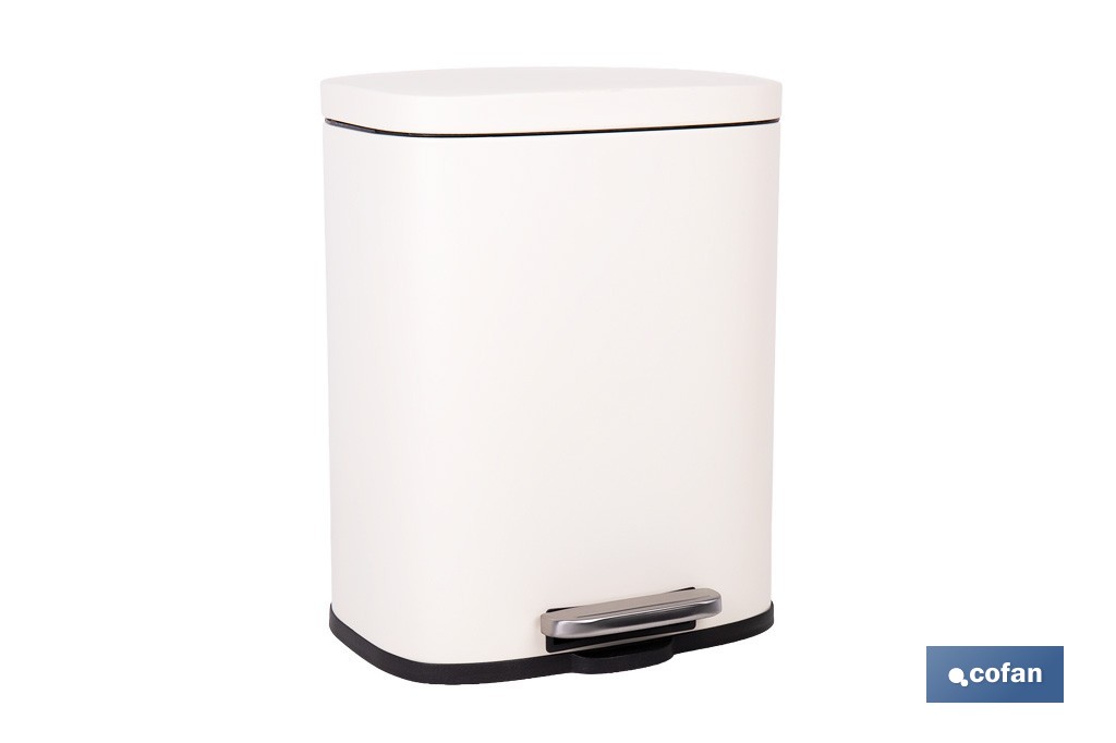 Cubo de basura beige con pedal y cubo interior | Papelera metálica para baño y cocina con cierre suave | Recubrimiento antihuellas | Disponible en diferentes capacidades - Cofan