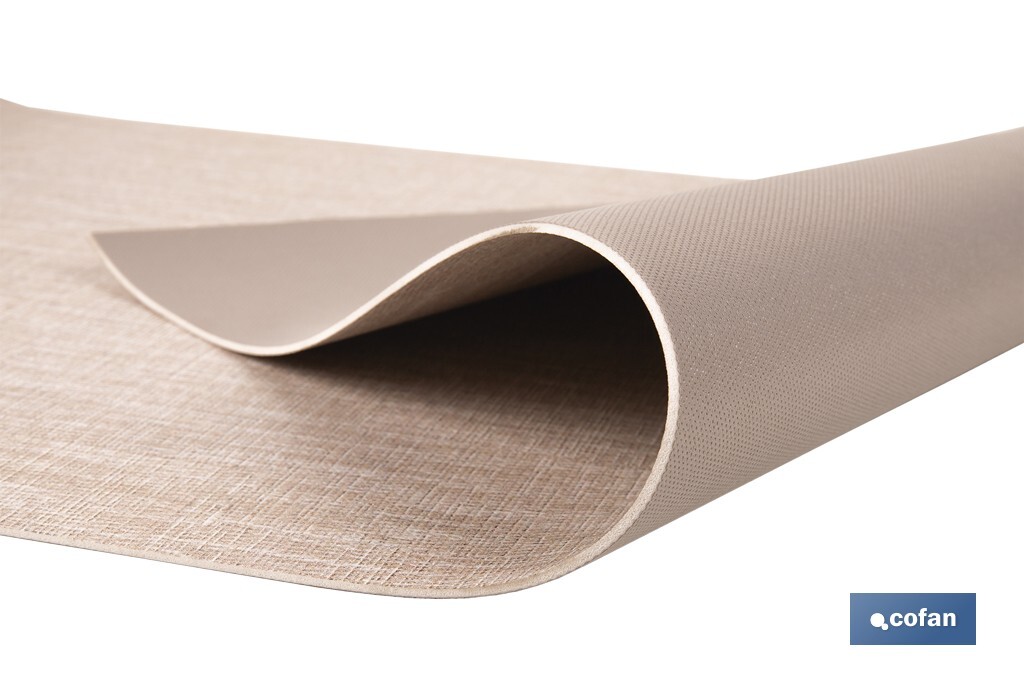 Rollo de alfombra vinílica semirrígida de impresión digital | Estampado jaspeado en beige | Resistente para suelos interiores y exteriores cubiertos - Cofan