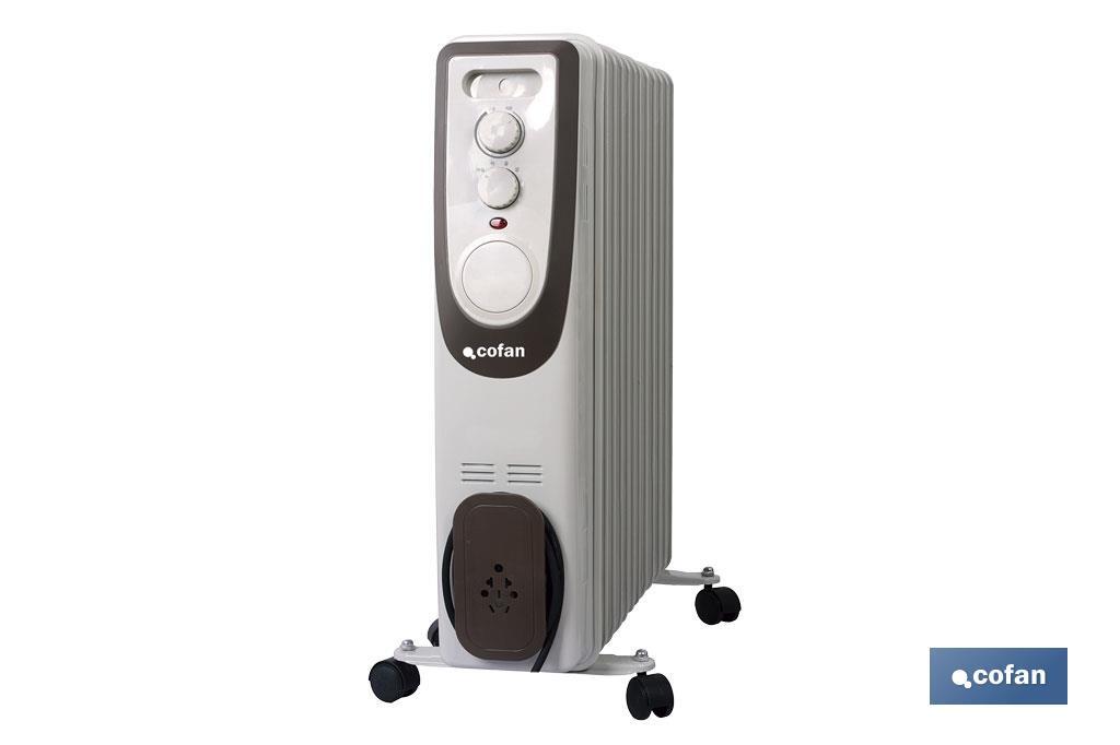 Radiador de aceite 2500 W | Color: blanco | Con 11 elementos y termostato regulable | Seguridad antiincendios y Control antivuelco - Cofan
