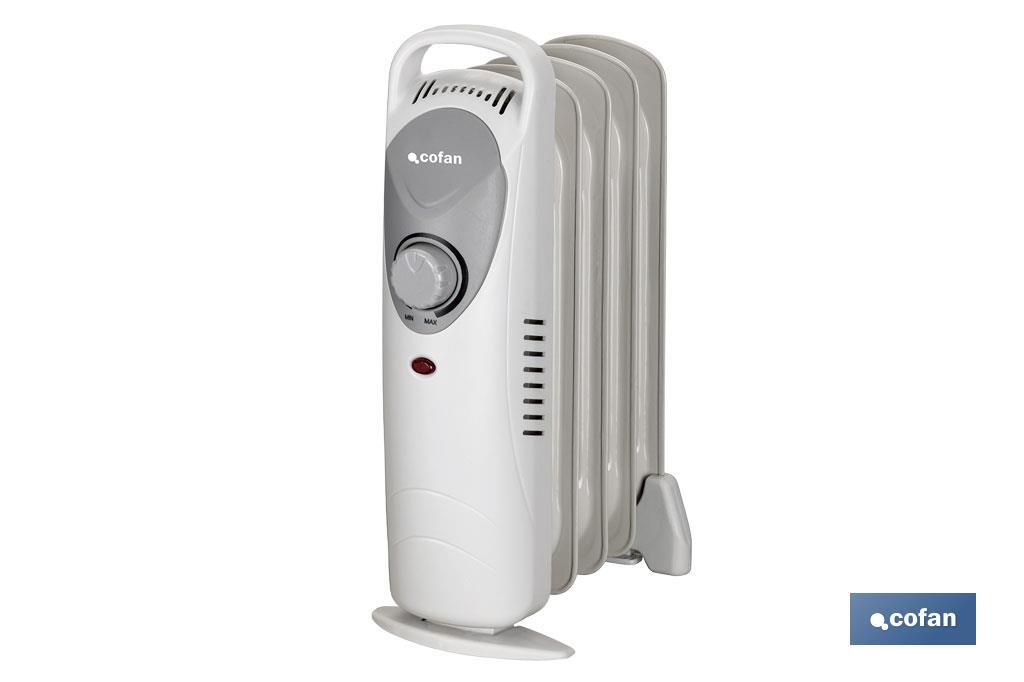 Mini radiador de aceite | Potencia: 450 W | Termostato regulable | Seguridad antiincendios | Color: blanco | Medidas: 26 x 13 x 41 cm - Cofan