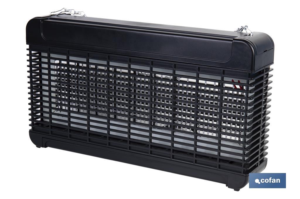 Lámpara LED antiinsectos con enchufe| Potencia: 13 W | Descarga Eléctrica: 4000 V | Área: 200 m² | Protégete contra los insectos - Cofan