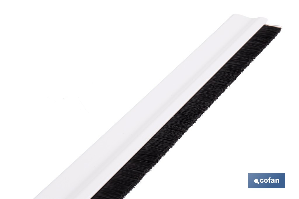 Burlete adhesivo de aluminio con cepillo | Longitud de 92 cm | Disponible en diferentes acabados - Cofan