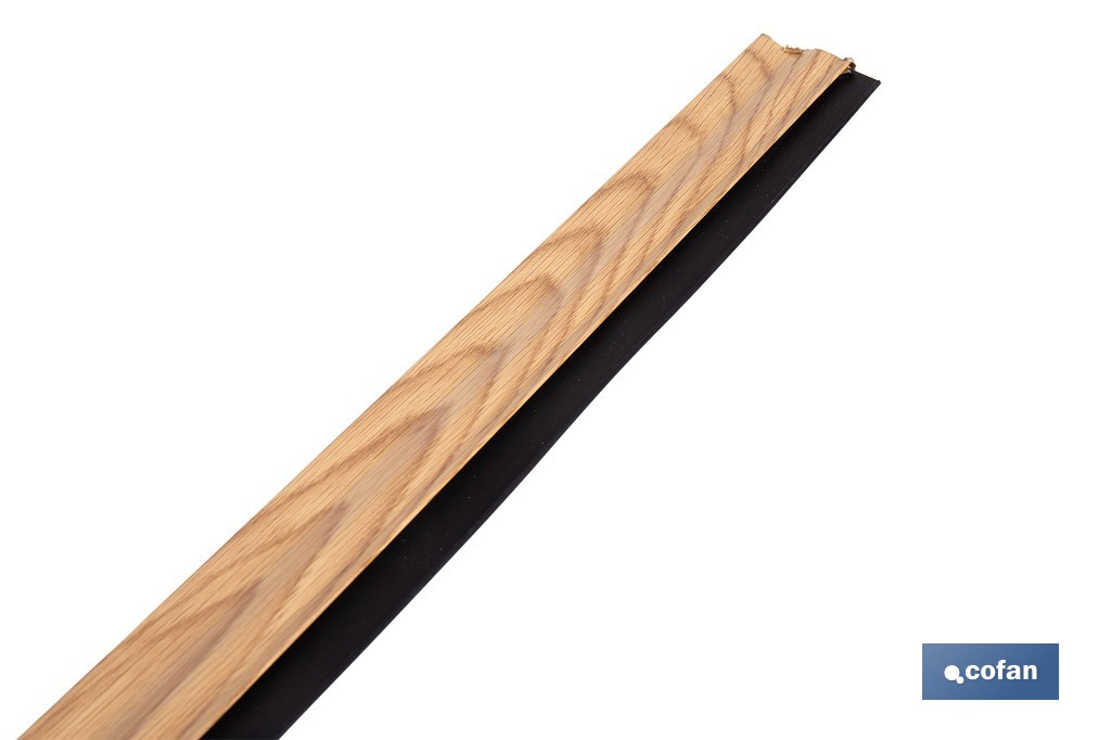 Burlete adhesivo de aluminio con labio de goma | Longitud de 105 cm | Disponible en diferentes acabados - Cofan