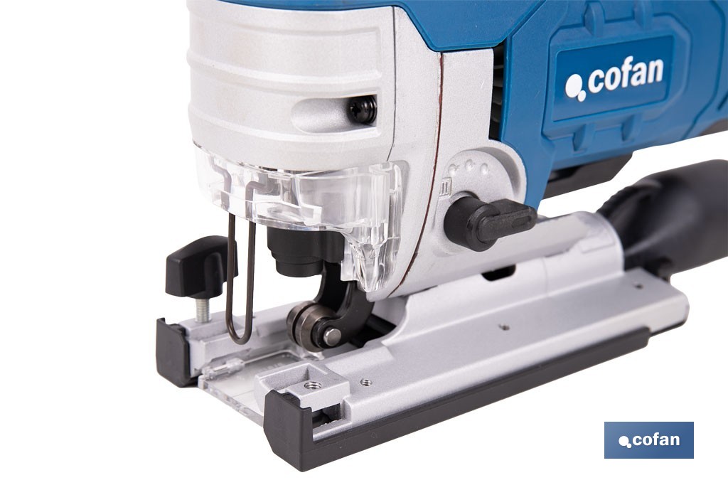 Sierra de calar eléctrica con corte pendular de 4 posiciones | 750 W; corte a bisel ±45°; Velocidad variable 800-3000 rpm - Cofan