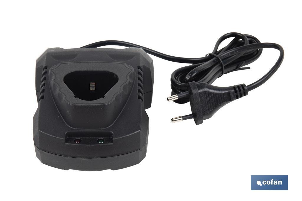 Cargador de batería de alta velocidad: 12V 2,4 A | Carga rápida y segura | Adecuado para batería 50003246 - Cofan
