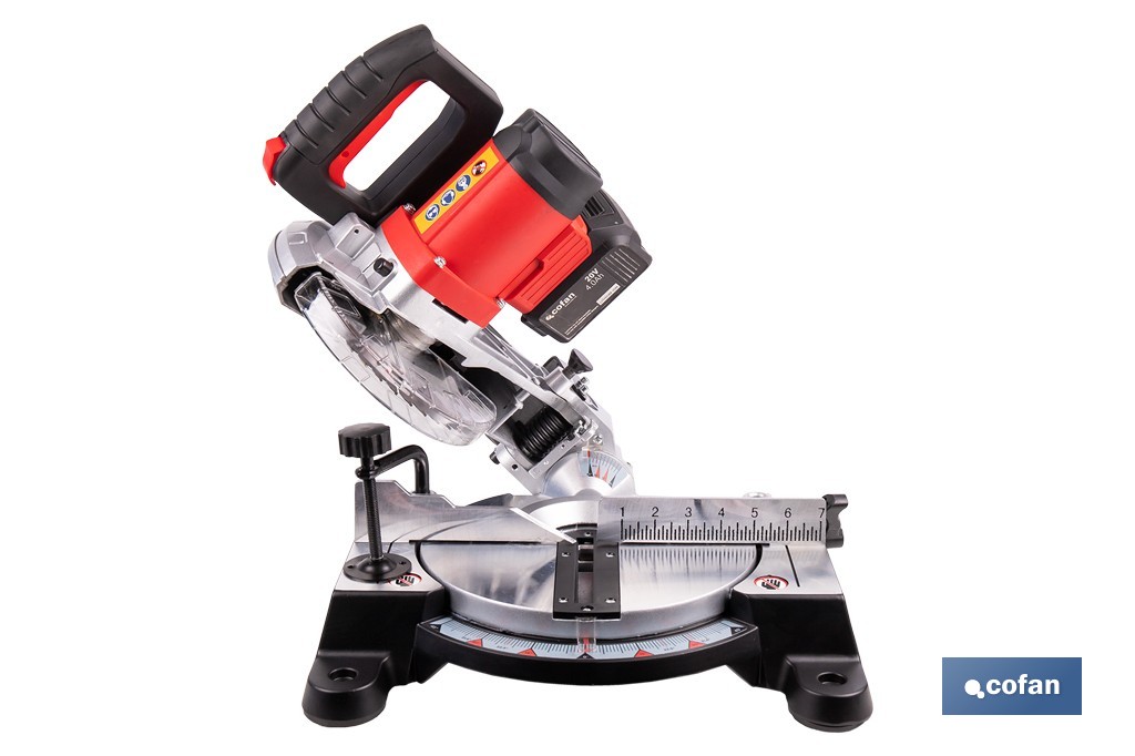Ingletadora a batería 20 V con motor brushless | Corte máx. 105 mm, inclinación -45°/+45°, velocidad 3200 rpm | Incluye bolsa de polvo | Disponible con y sin batería y cargador - Cofan