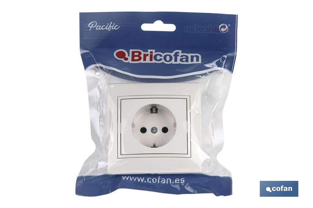 Base enchufe bipolar de empotrar | Modelo Pacific | 16 A - 250 V | L-N | Color blanco - Cofan