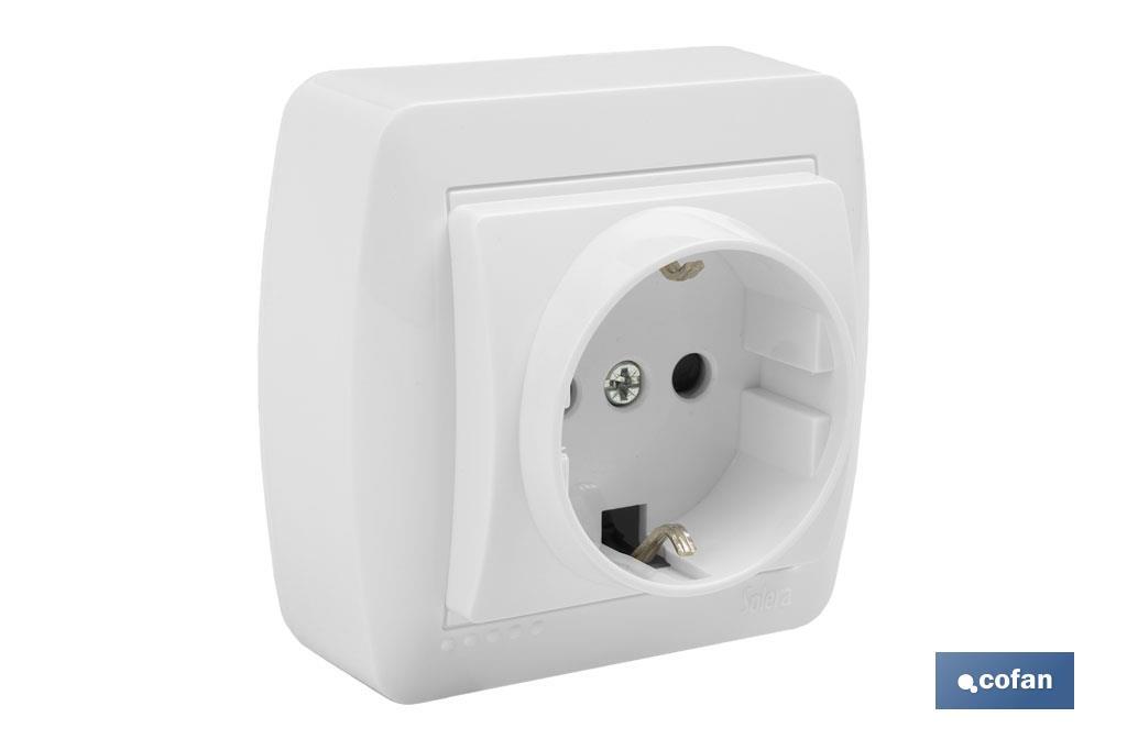 Base per presa elettrica bipolare da superficie | Modello Atlantis | Colore: bianco | 16 A - 250 V | L-N - Cofan