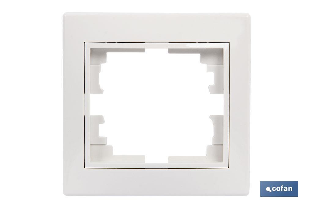 Placca decorativa per prese elettriche da incasso | Per 1 elemento | Disponibile in bianco e nero - Cofan