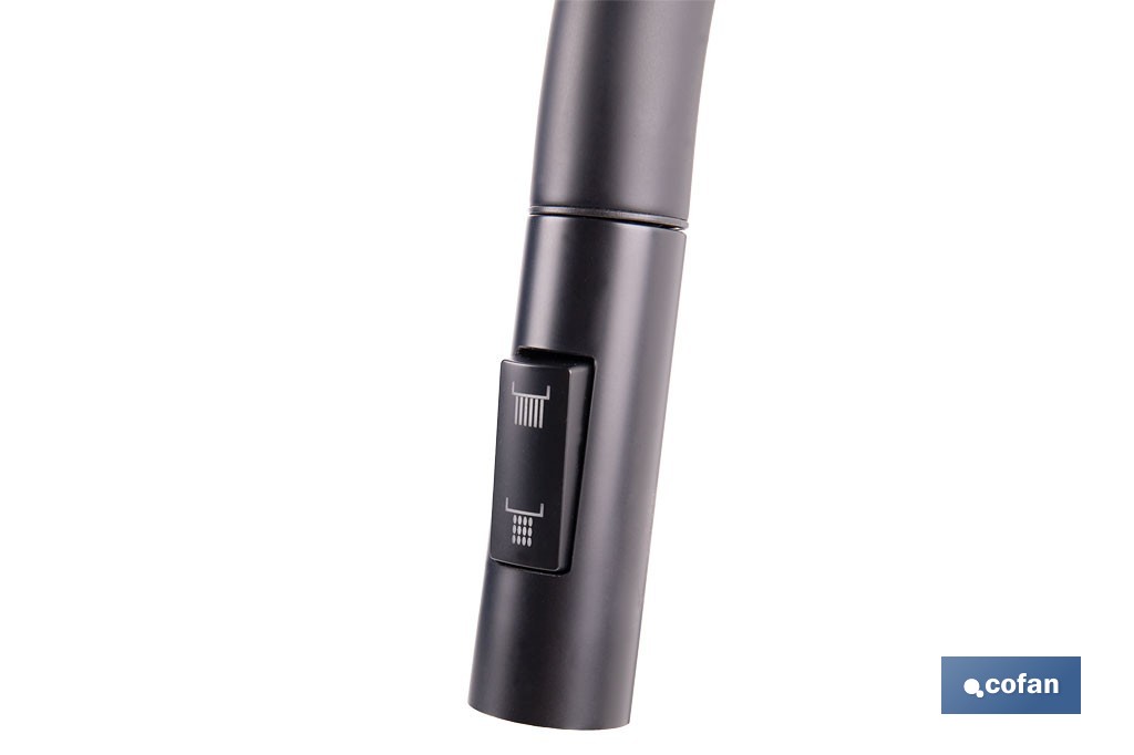 Grifo de cocina extensible con rociador de 2 funciones | Giratorio 360° | Cartucho cerámico de Ø35 mm y latiguillos de 50 cm | Disponible en diferentes acabados - Cofan