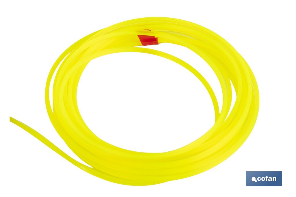 Hilo cuadrado de nylon para desbrozadora | Alta resistencia, compatible con mayoría de desbrozadoras | Medidas del hilo: 3 mm x 42 m - Cofan