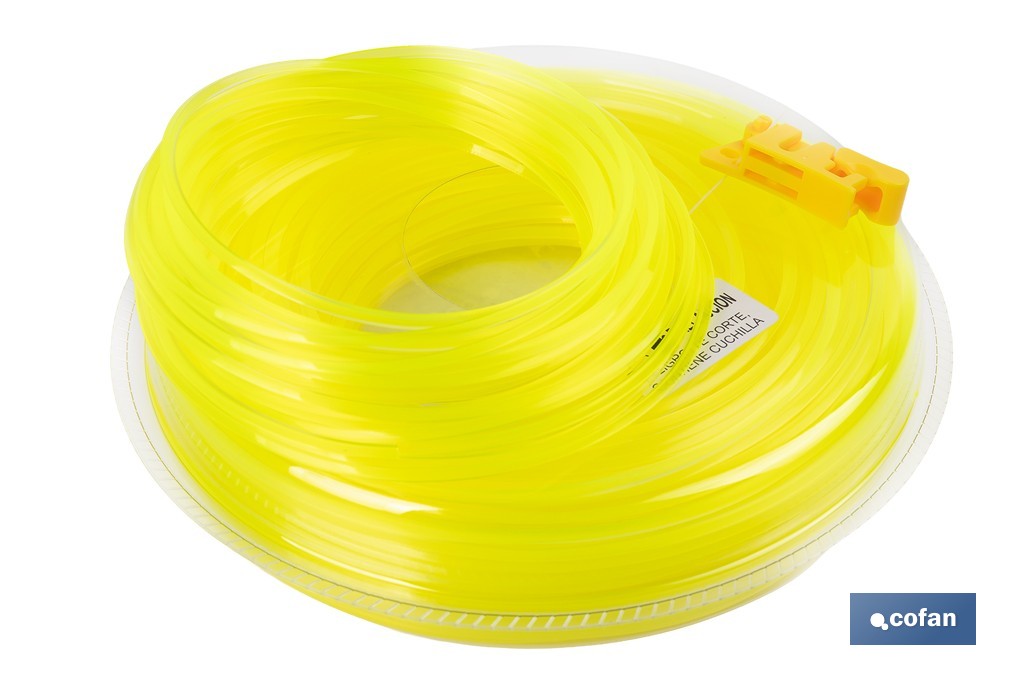 Hilo cuadrado de nylon para desbrozadora | Alta resistencia, compatible con mayoría de desbrozadoras | Medidas del hilo: 3 mm x 42 m - Cofan
