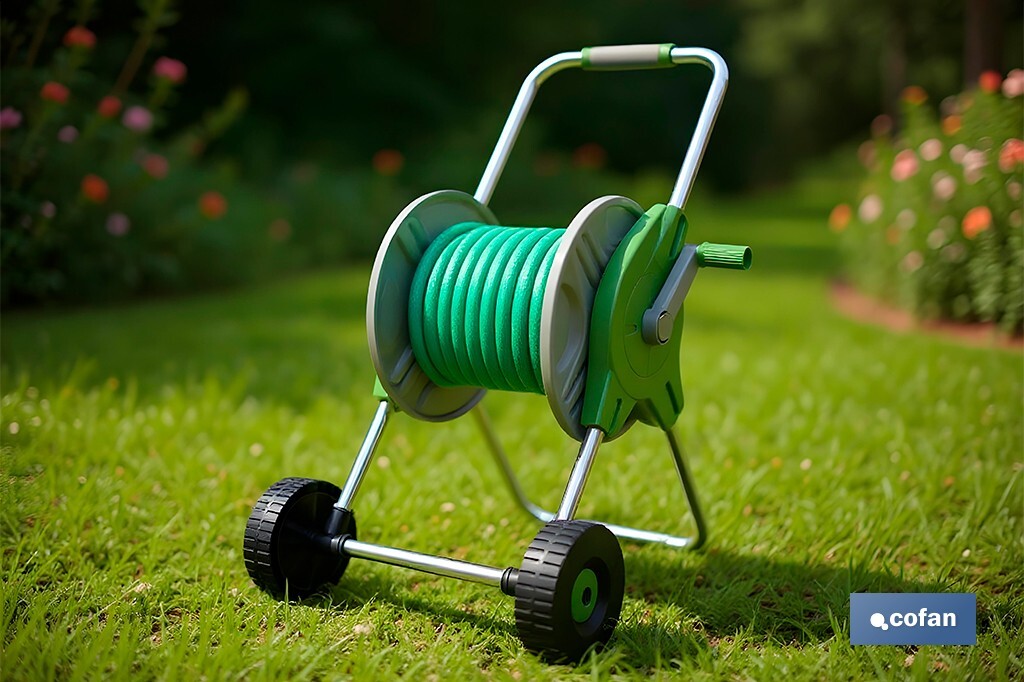 Hose reel with wheels | Completely portable accessory | Easy and convenient to carry - Cofan