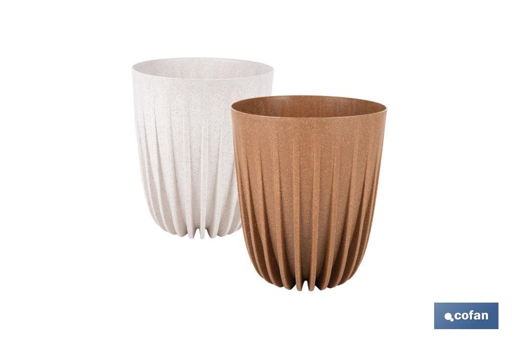Maceteros decorativos ecológicos | Diseño con rayas en relieve | Tapón de drenaje incorporado | Disponibles en dos colores con diferentes medidas - Cofan