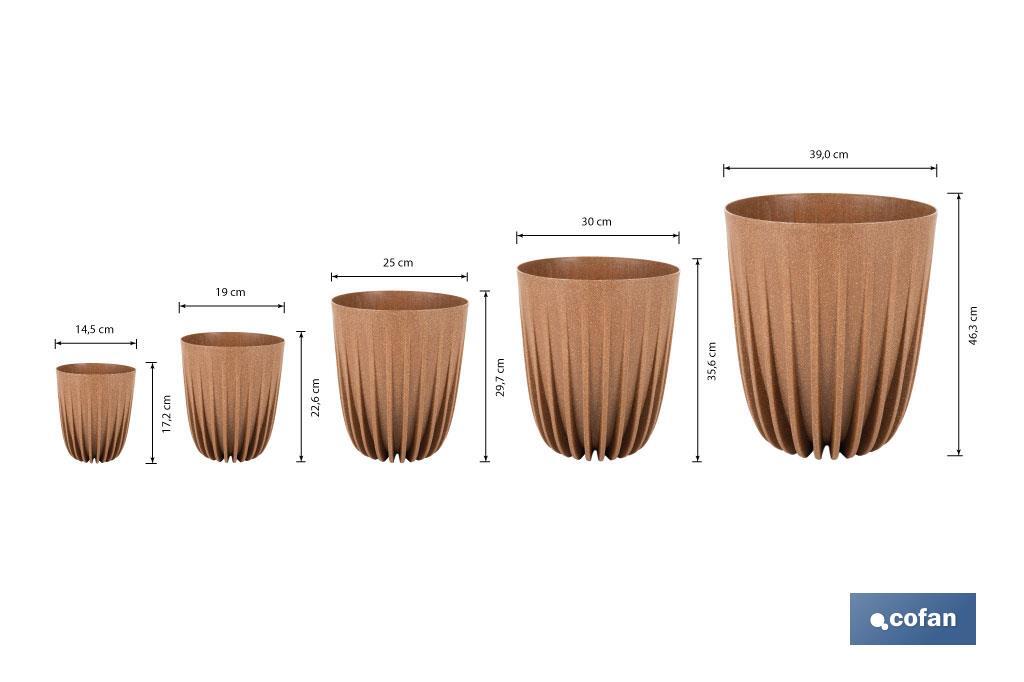 Maceteros decorativos ecológicos | Diseño con rayas en relieve | Tapón de drenaje incorporado | Disponibles en dos colores con diferentes medidas - Cofan