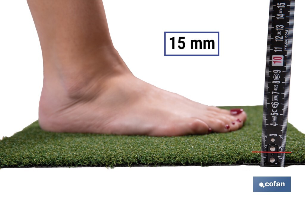Césped artificial 15 mm para terraza y jardín | Medidas a elegir | Ideal para zonas de alto tránsito - Cofan