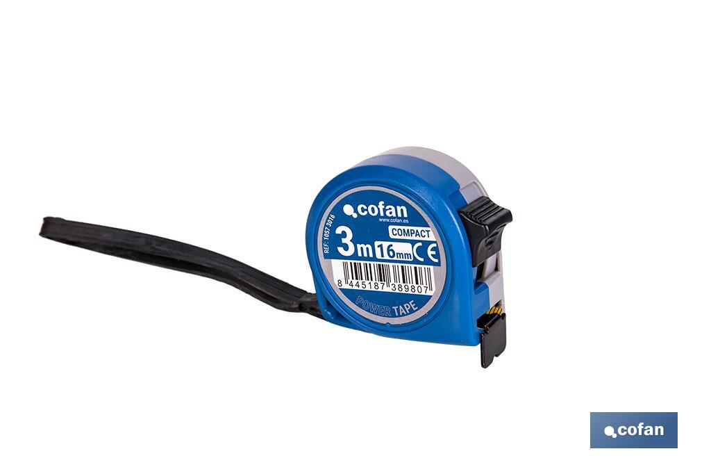 Flexómetro estándar | Carcasa resistente de ABS | Botón de bloqueo | Gancho no magnético | Funda antichoque | Disponible con cinta de 3, 5 y 8 metros de longitud - Cofan